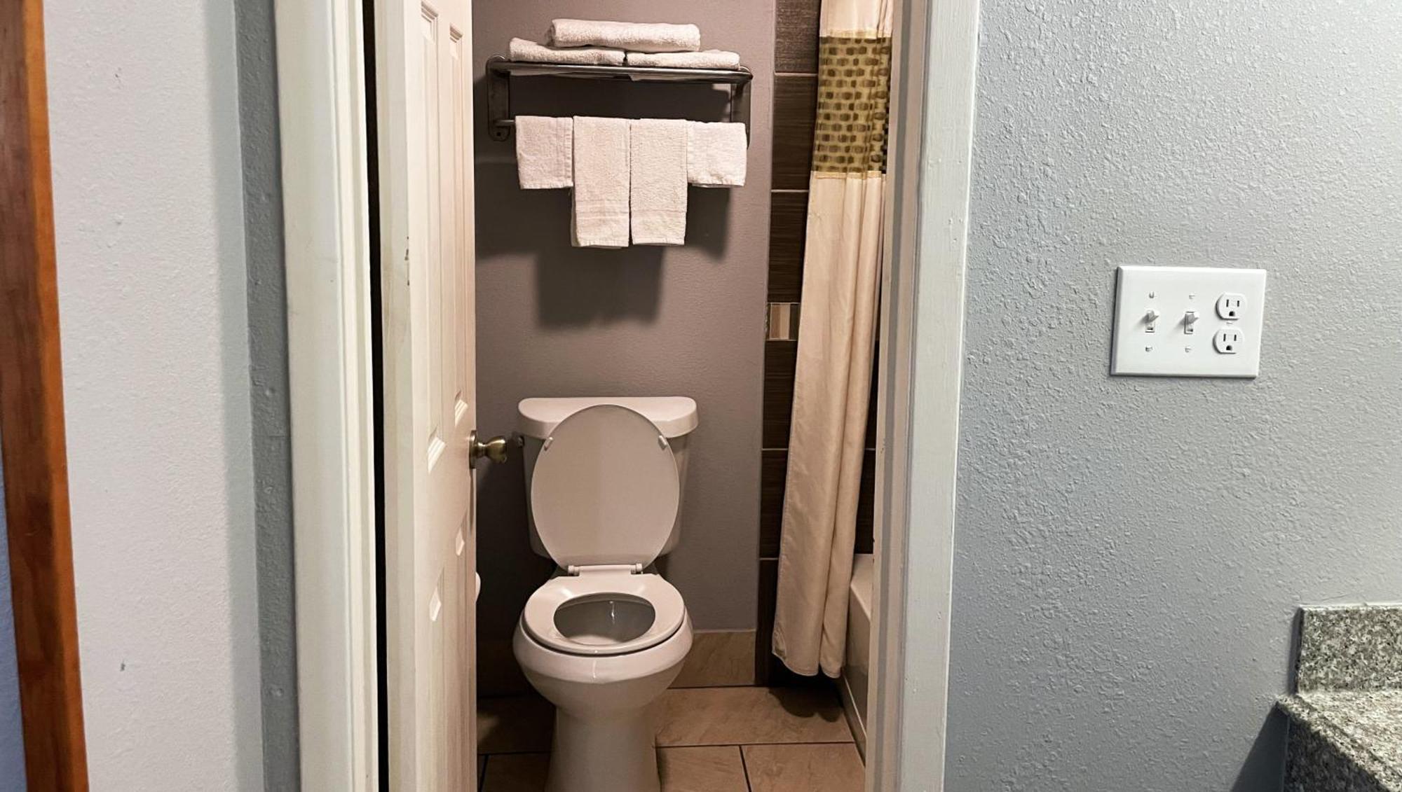 Royal Inn Linden Εξωτερικό φωτογραφία